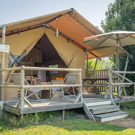 Tente Safari La Clairiere Luxussátor Saires